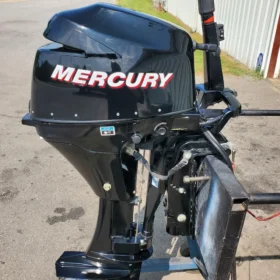 2006 Mercury 9.9 HP 2-Cyl Carbureted 4-Stroke 20" (L) Kicker Outboard Motor With Tiller Handle